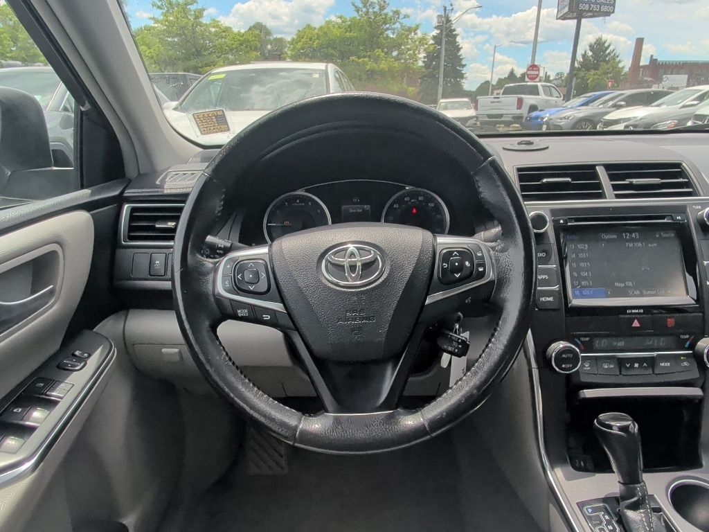 2016 Toyota Camry XLE Worcester MA