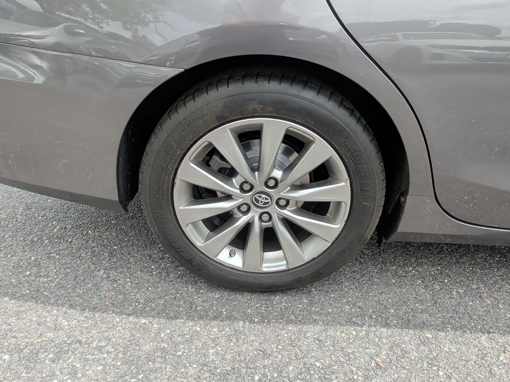 2016 Toyota Camry XLE Worcester MA