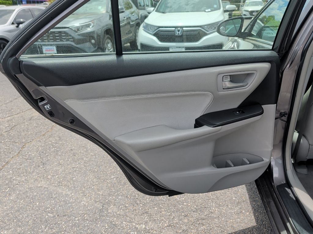 2016 Toyota Camry XLE Worcester MA