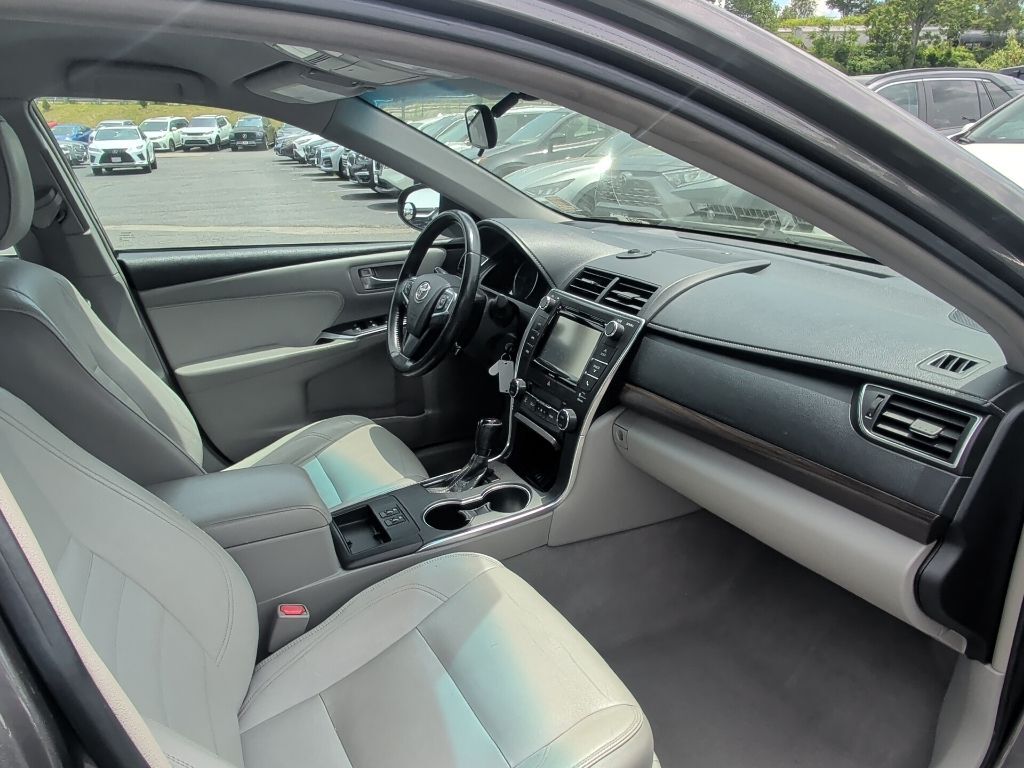 2016 Toyota Camry XLE Worcester MA