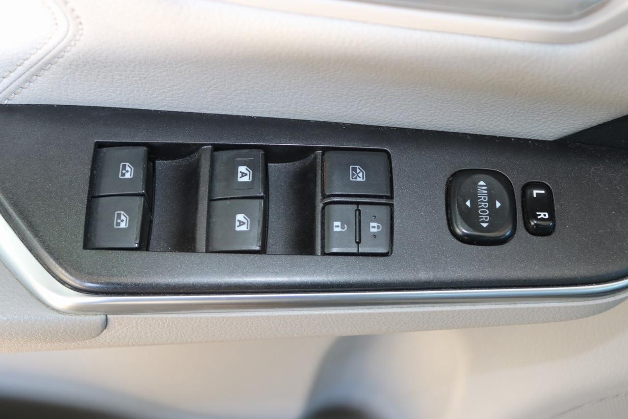 2016 Toyota Camry XLE Fredericksburg VA