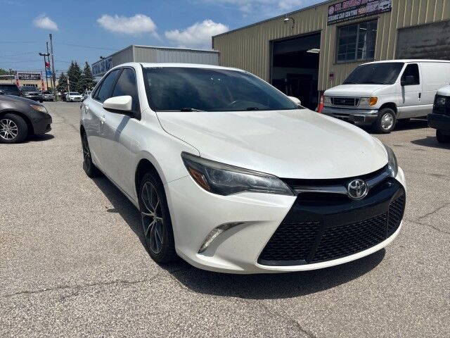 2016 Toyota Camry XSE Cleveland OH