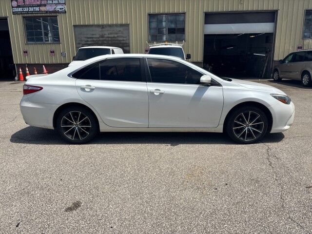 2016 Toyota Camry XSE Cleveland OH