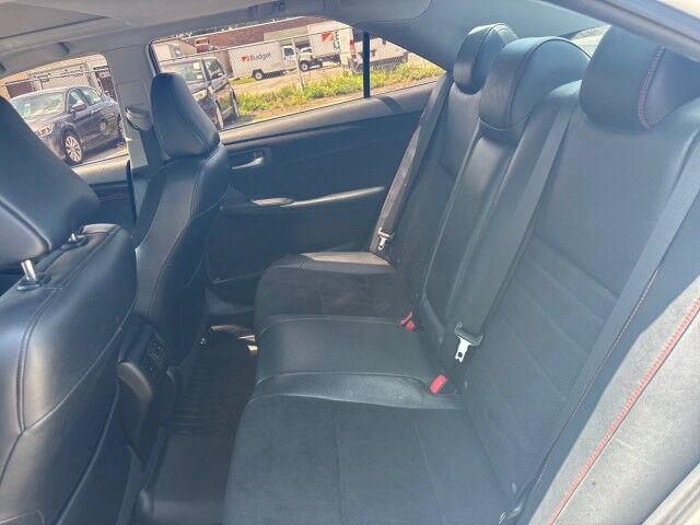 2016 Toyota Camry XSE Cleveland OH