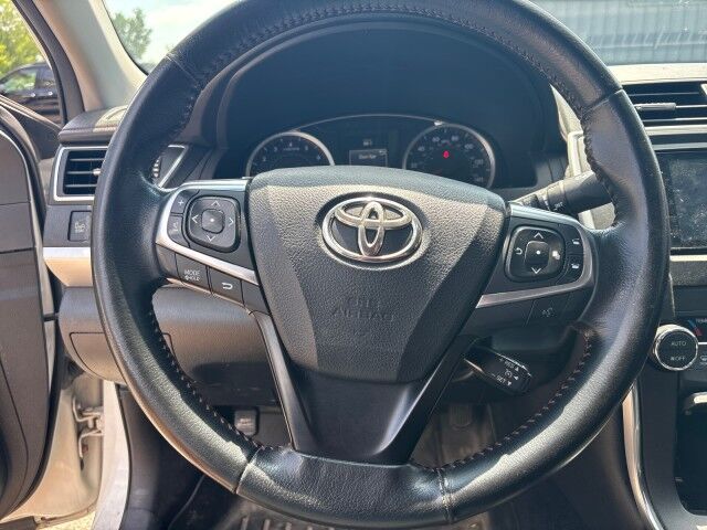 2016 Toyota Camry XSE Cleveland OH
