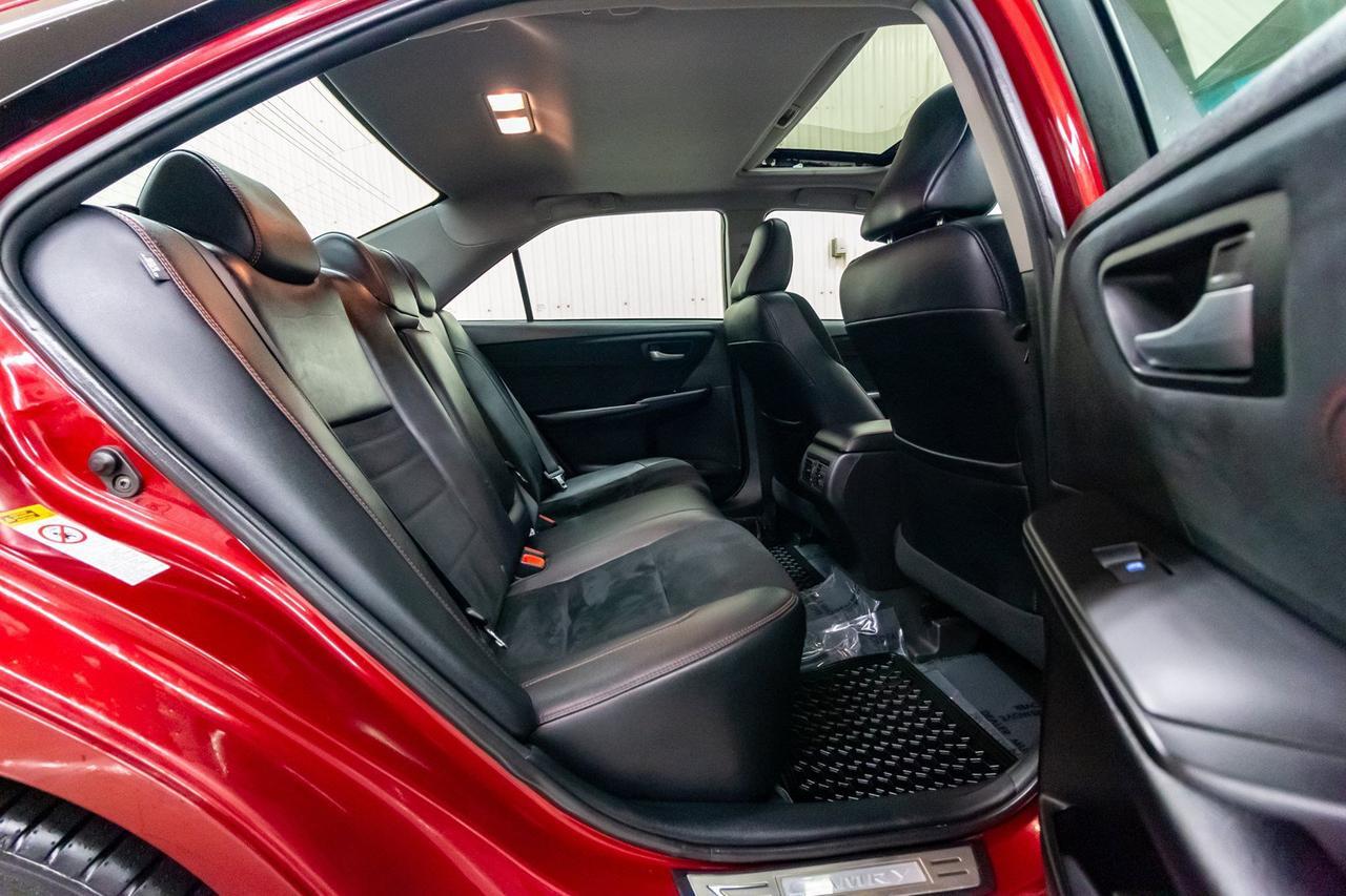 2016 Toyota Camry XSE Leather Roof Nav Red Deer AB