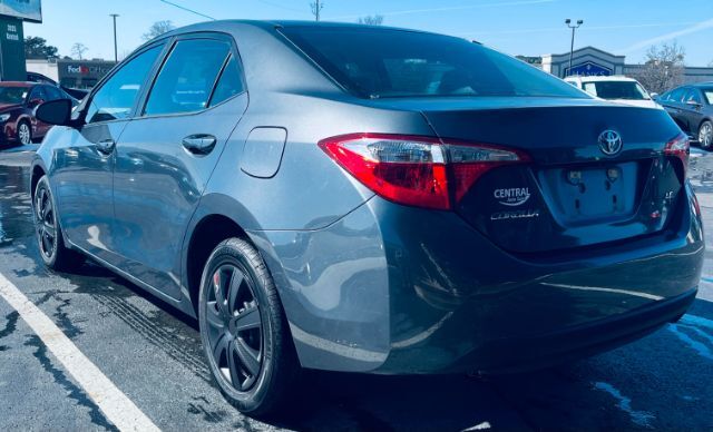 2016 Toyota Corolla- SD LE