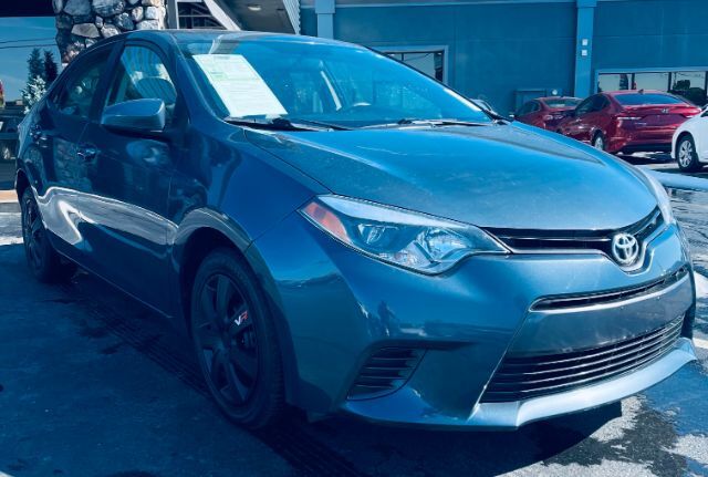 2016 Toyota Corolla- SD LE