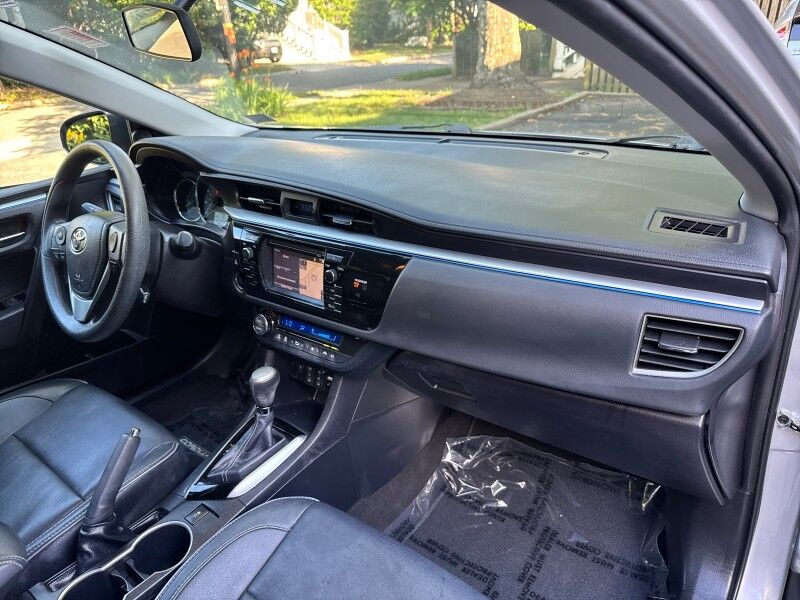 2016 Toyota Corolla 4dr Sdn CVT LE Premium (Natl) Arlington VA