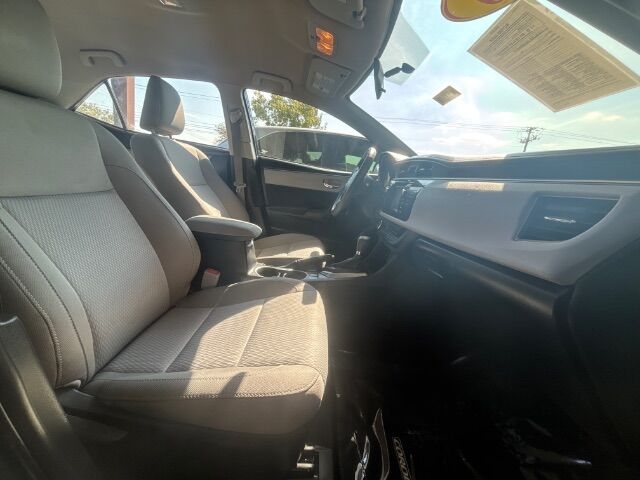 2016 Toyota Corolla LE