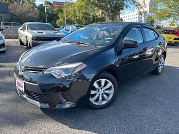 2016_Toyota_Corolla_LE_ Worcester MA