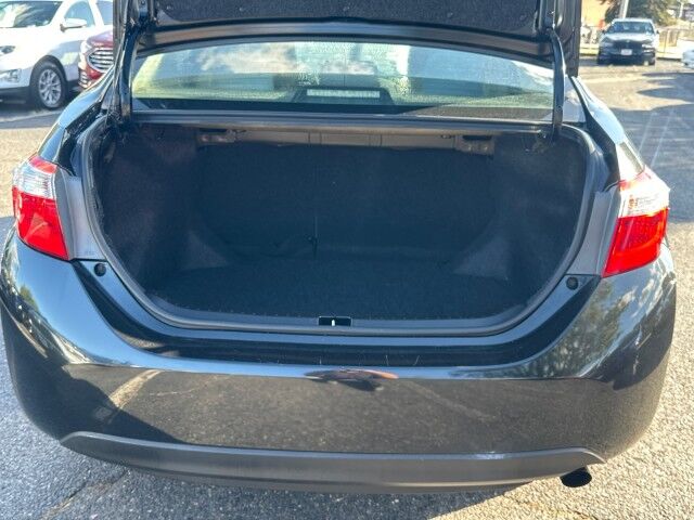 2016 Toyota Corolla LE Worcester MA