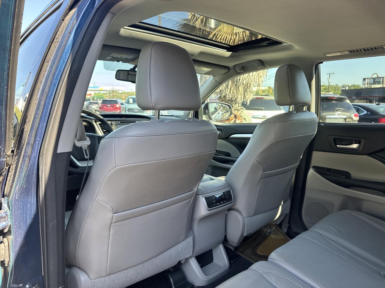 2016 Toyota Highlander San Antonio TX