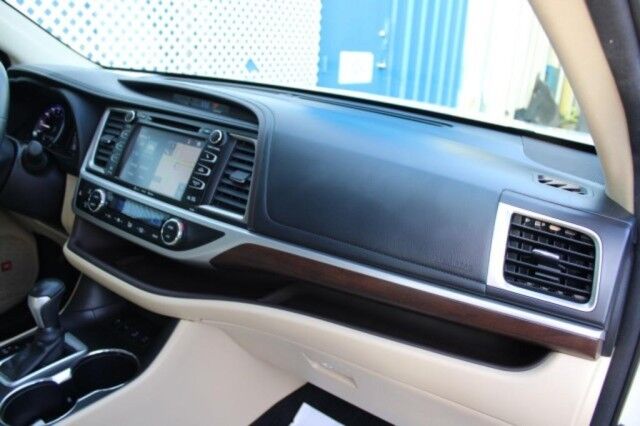 2016 Toyota Highlander AWD LIMITED Limited Melbourne FL