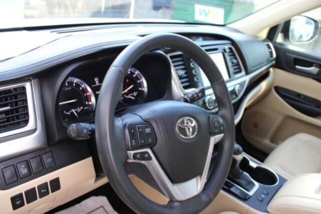 2016 Toyota Highlander AWD LIMITED Limited Melbourne FL