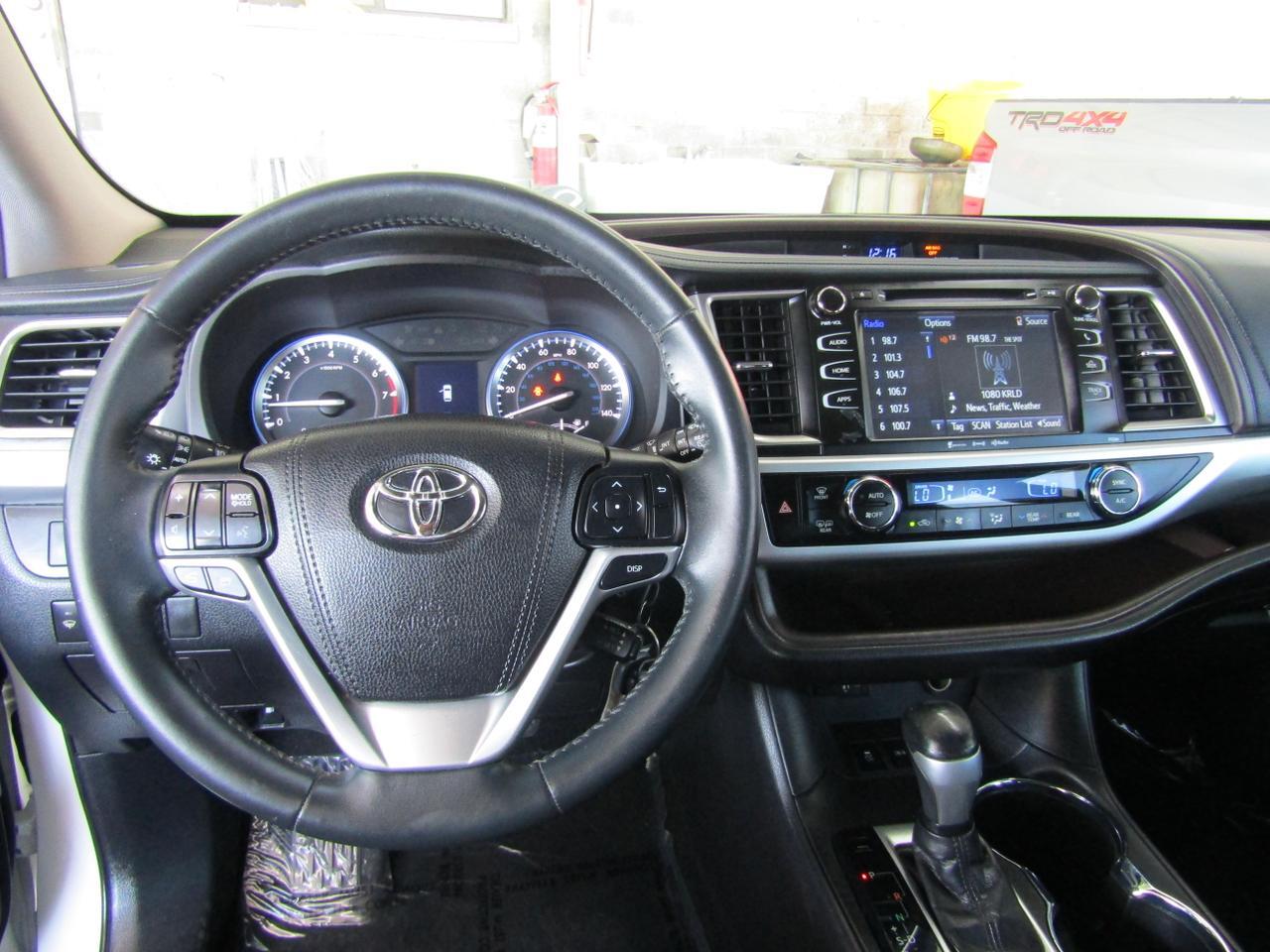 2016 Toyota Highlander FWD 4dr V6 LE Plus (Natl) Grand Prairie TX