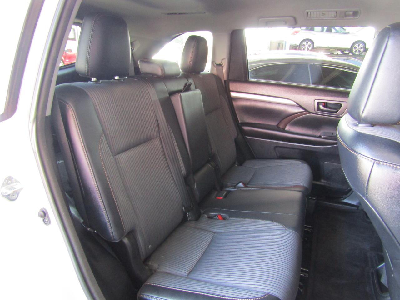 2016 Toyota Highlander FWD 4dr V6 LE Plus (Natl) Grand Prairie TX