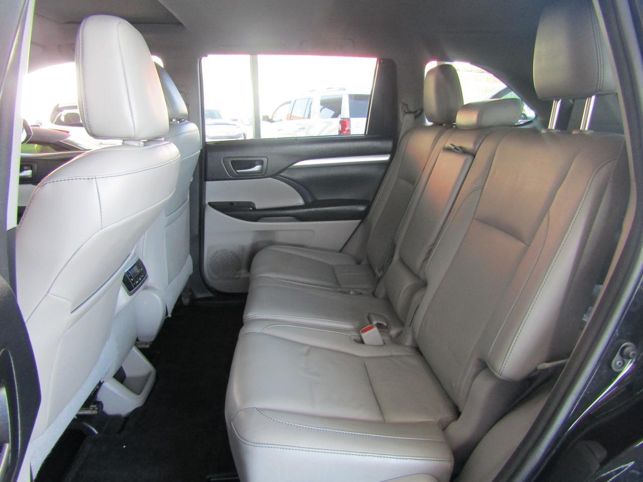 2016 Toyota Highlander FWD 4dr V6 XLE (Natl) Grand Prairie TX