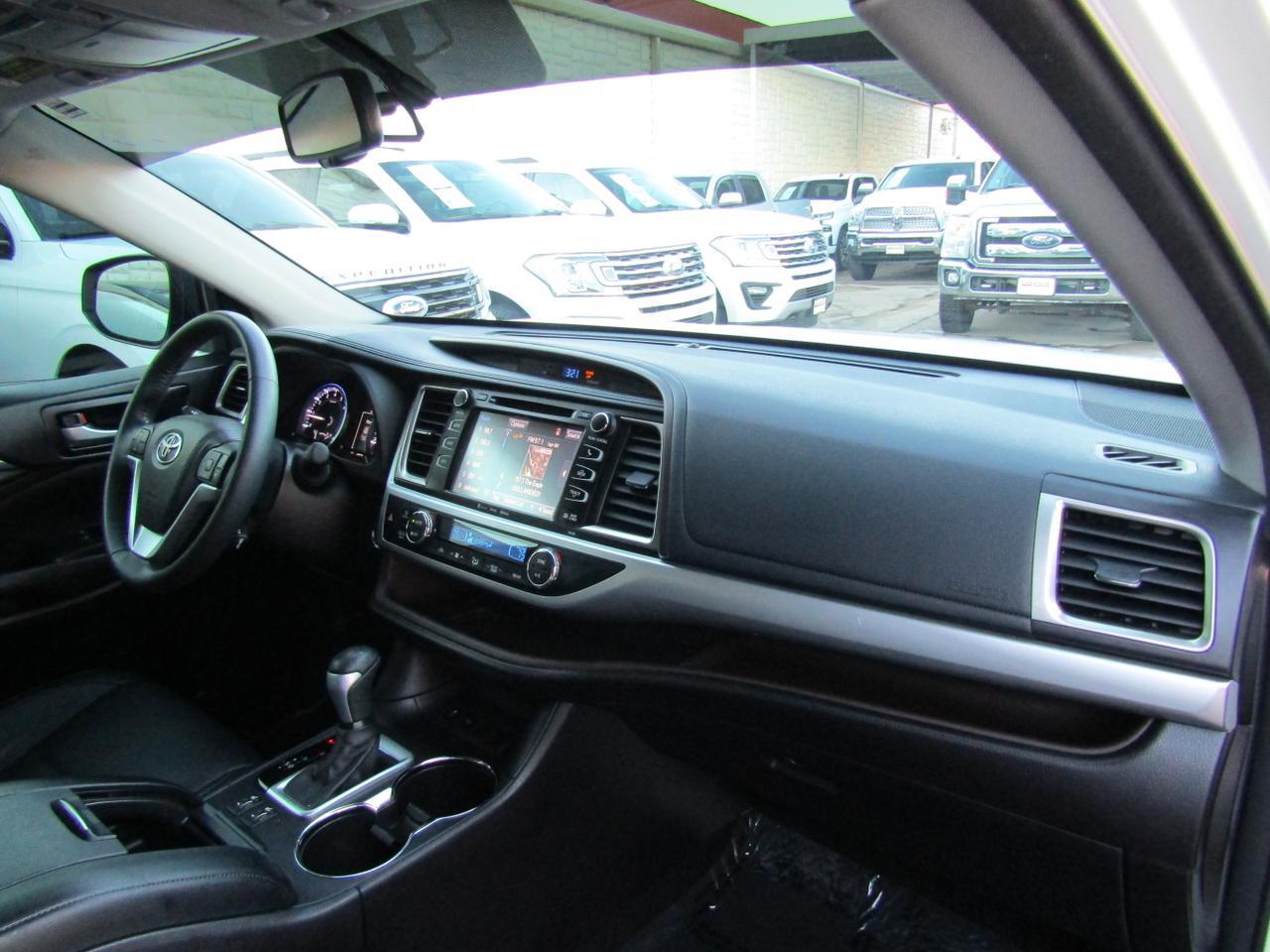 2016 Toyota Highlander FWD 4dr V6 XLE (Natl) Grand Prairie TX