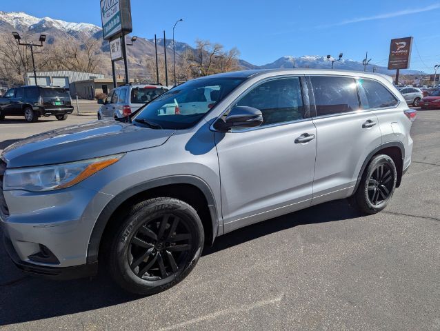 2016 Toyota Highlander LE AWD V6