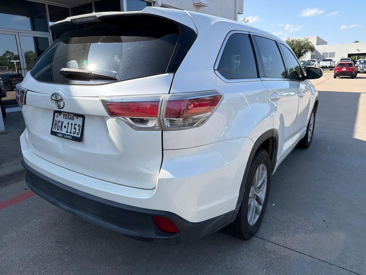 2016 Toyota Highlander LE Hurst TX