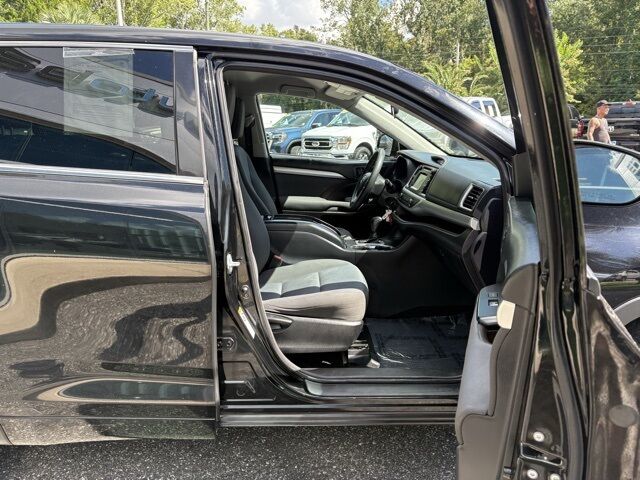 2016 Toyota Highlander LE Jacksonville FL