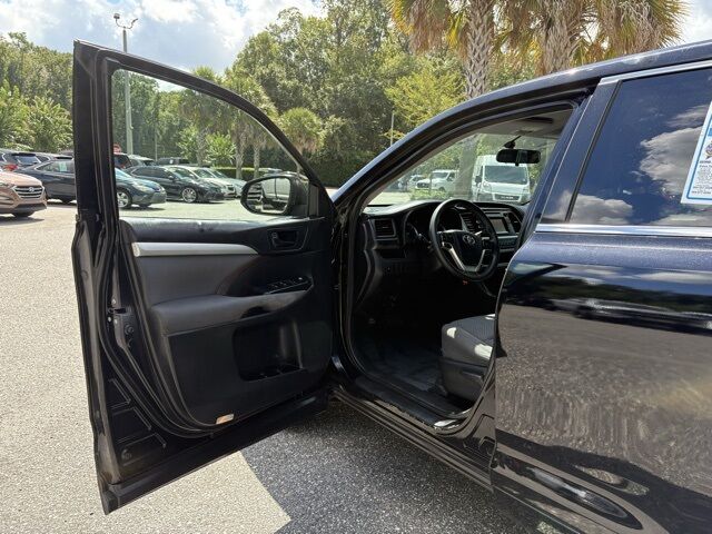 2016 Toyota Highlander LE Jacksonville FL