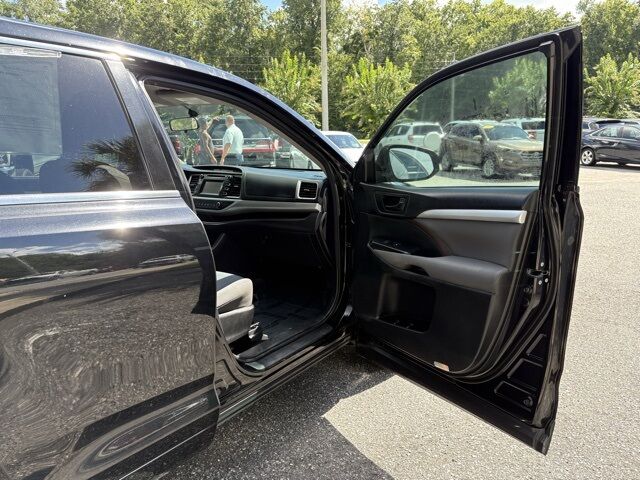 2016 Toyota Highlander LE Jacksonville FL