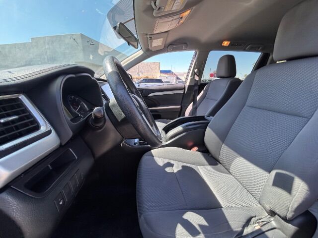 2016 Toyota Highlander LE Mesa AZ