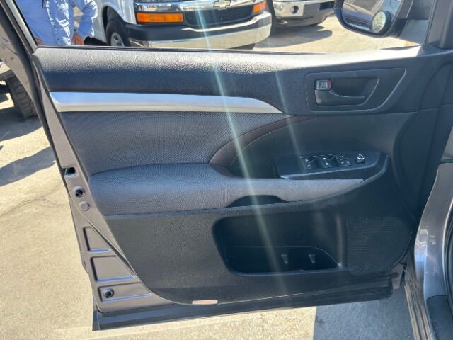 2016 Toyota Highlander LE Mesa AZ