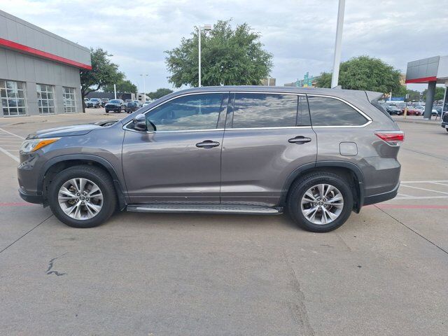 2016 Toyota Highlander LE Plus V6 Hurst TX