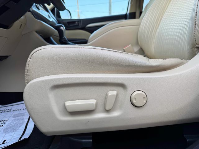 2016 Toyota Highlander LE Plus V6 Houston TX