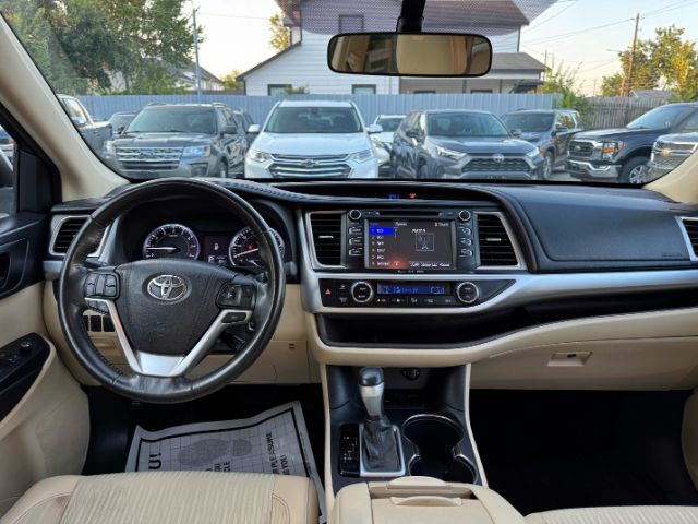 2016 Toyota Highlander LE Plus V6 Houston TX