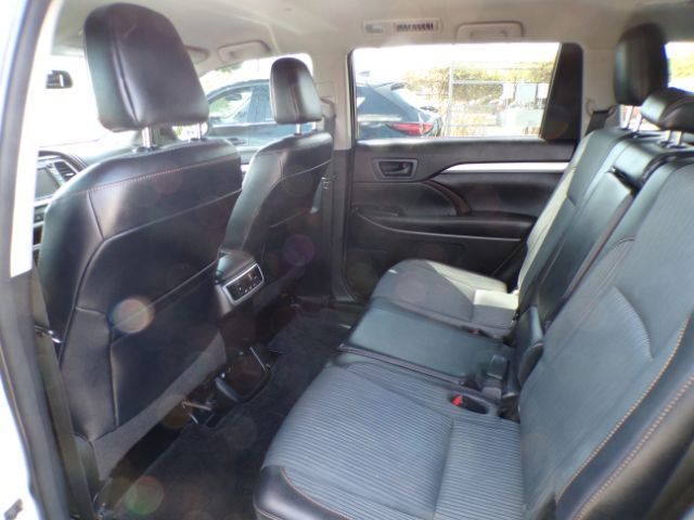2016 Toyota Highlander LE Plus V6 San Antonio TX