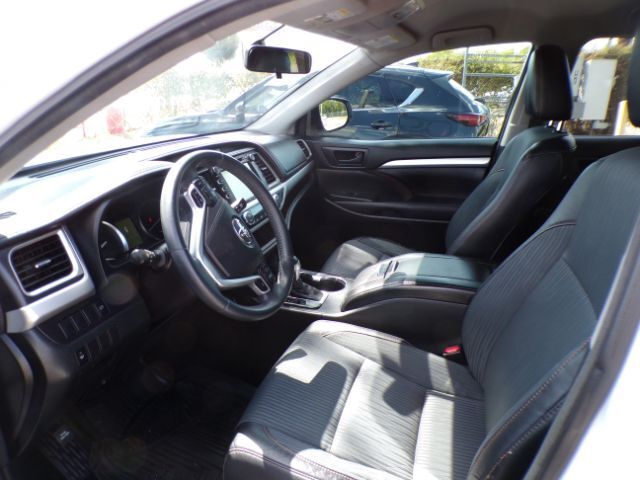 2016 Toyota Highlander LE Plus V6 San Antonio TX
