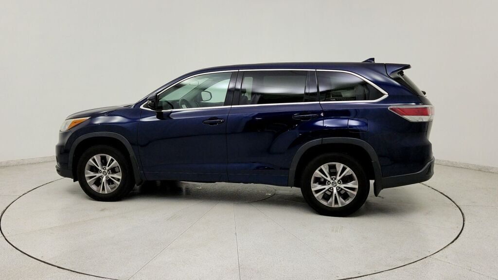 2016 Toyota Highlander LE Plus V6 Laurel MD
