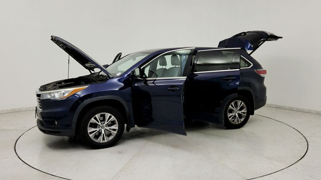 2016 Toyota Highlander LE Plus V6 Laurel MD