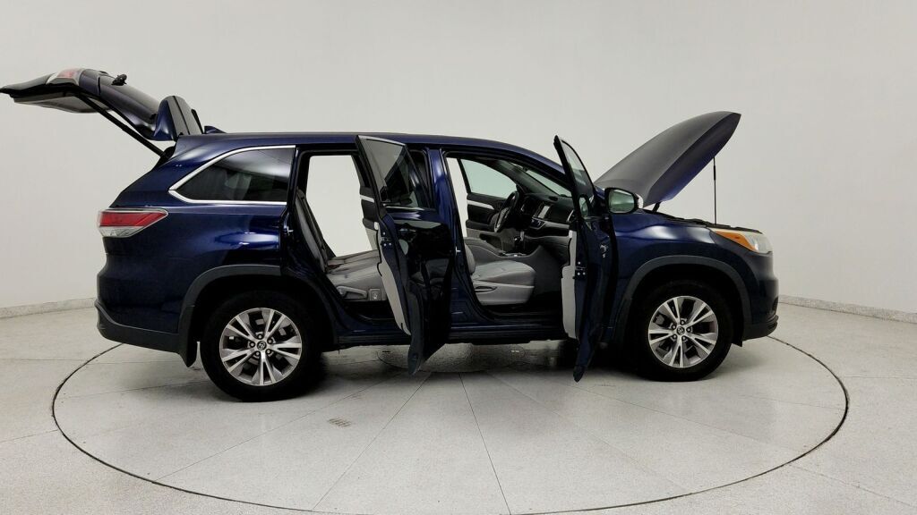 2016 Toyota Highlander LE Plus V6 Laurel MD