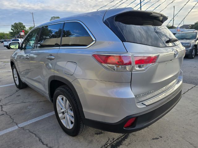 2016 Toyota Highlander LE San Antonio TX