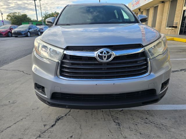 2016 Toyota Highlander LE San Antonio TX