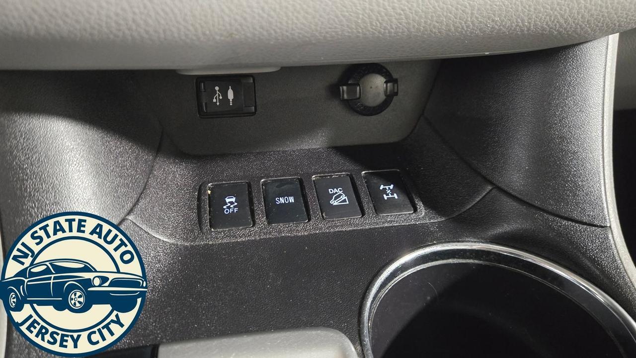 2016 Toyota Highlander LE V6 Jersey City NJ