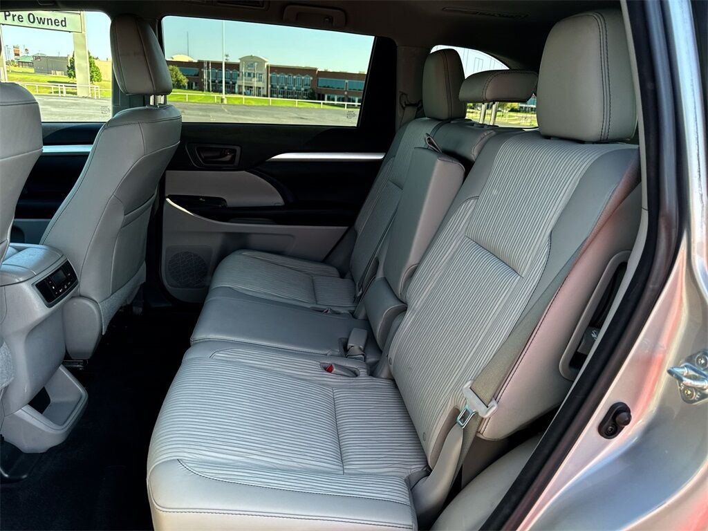 2016 Toyota Highlander LE V6 Oklahoma City OK