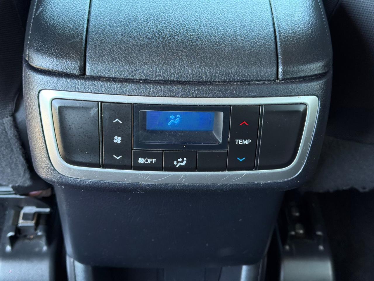 2016 Toyota Highlander LE V6 Hagerstown MD