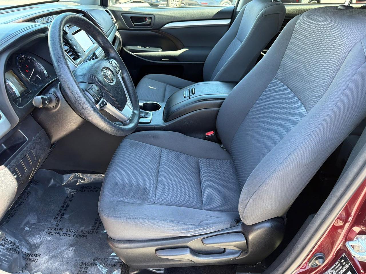 2016 Toyota Highlander LE V6 Hagerstown MD