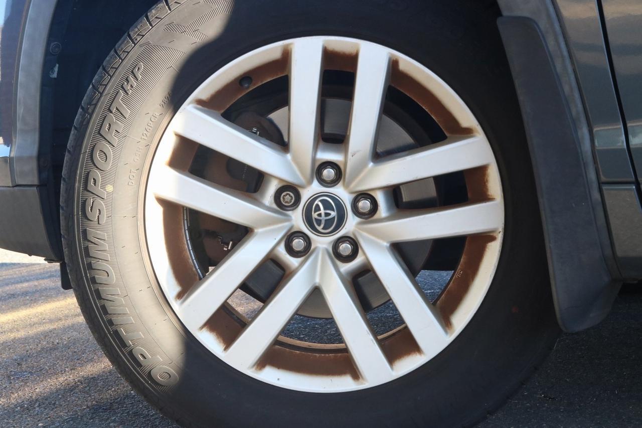 2016 Toyota Highlander LE V6 Fredericksburg VA