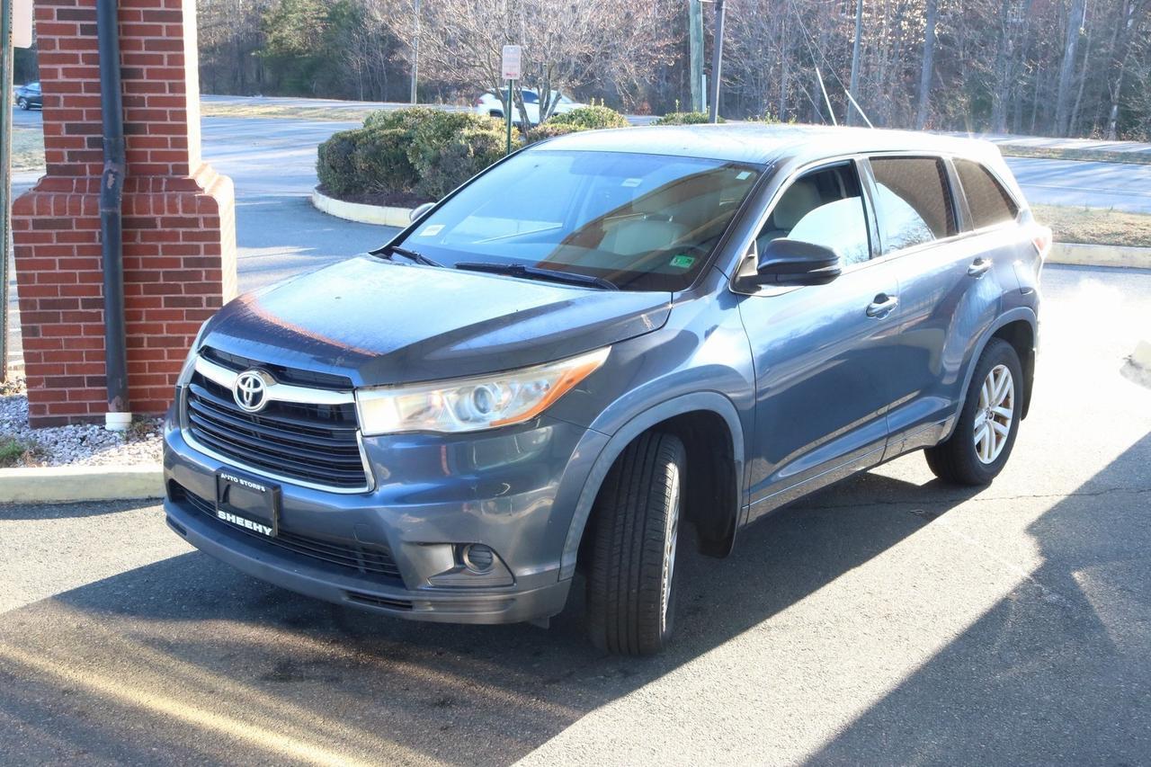2016 Toyota Highlander LE V6 Fredericksburg VA