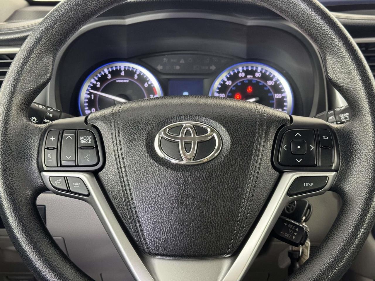2016 Toyota Highlander LE V6 Fredericksburg VA