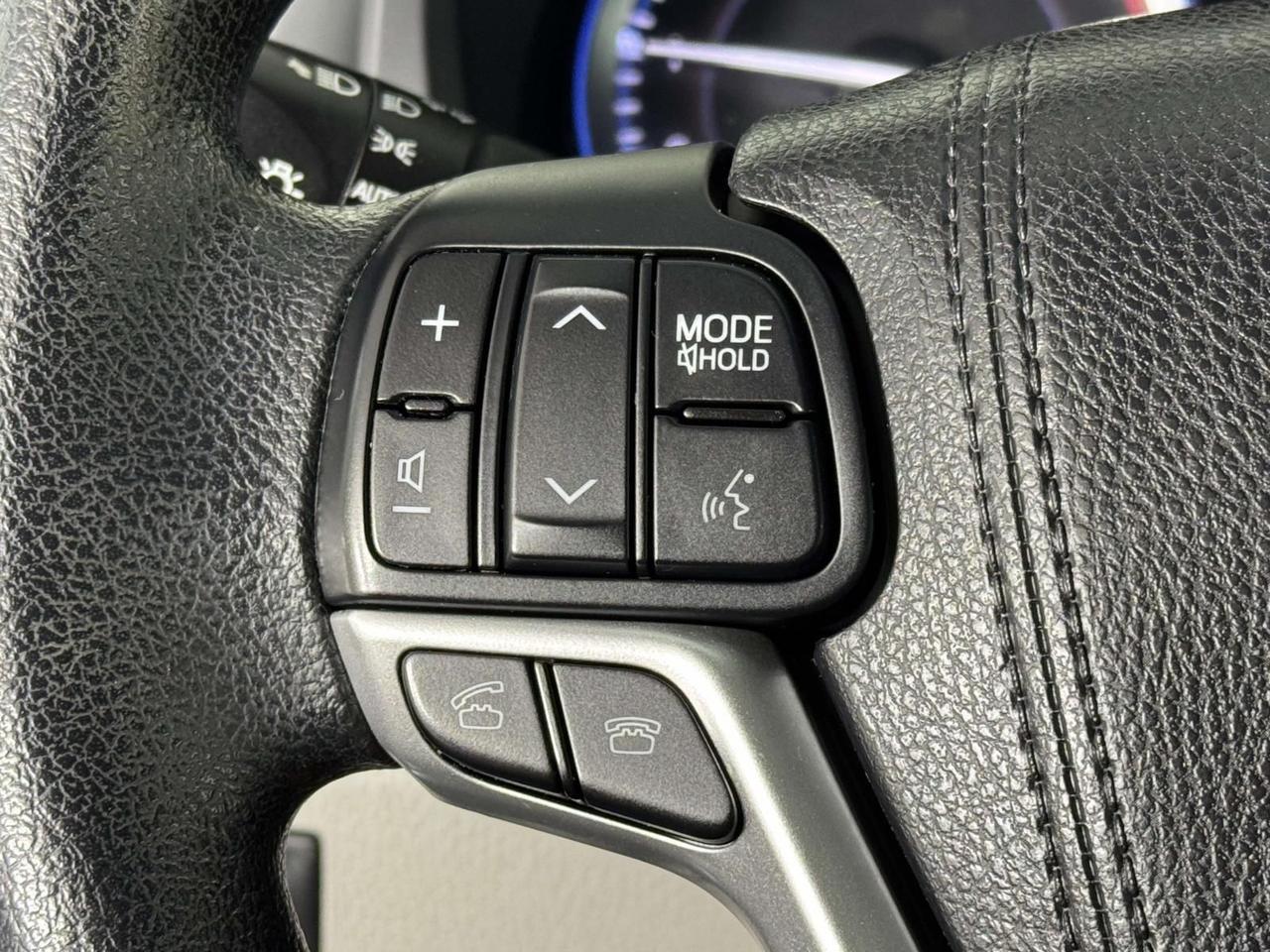 2016 Toyota Highlander LE V6 Fredericksburg VA