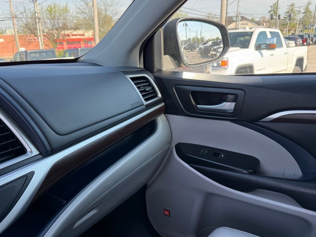 2016 Toyota Highlander Limited Crestwood KY