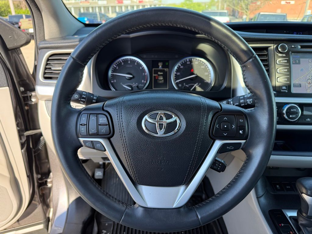 2016 Toyota Highlander Limited Crestwood KY